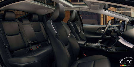 2023 Toyota Prius, seating